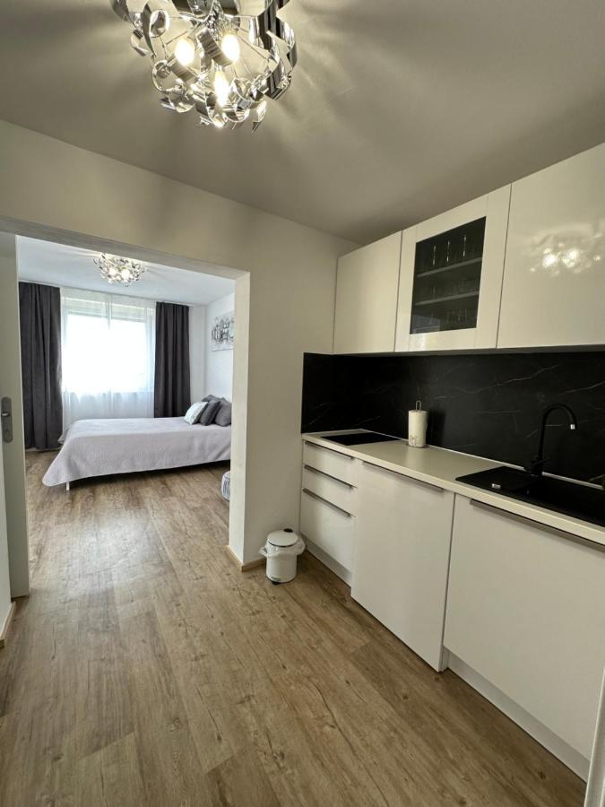 Apartmaji Meli Pu Izola Bagian luar foto