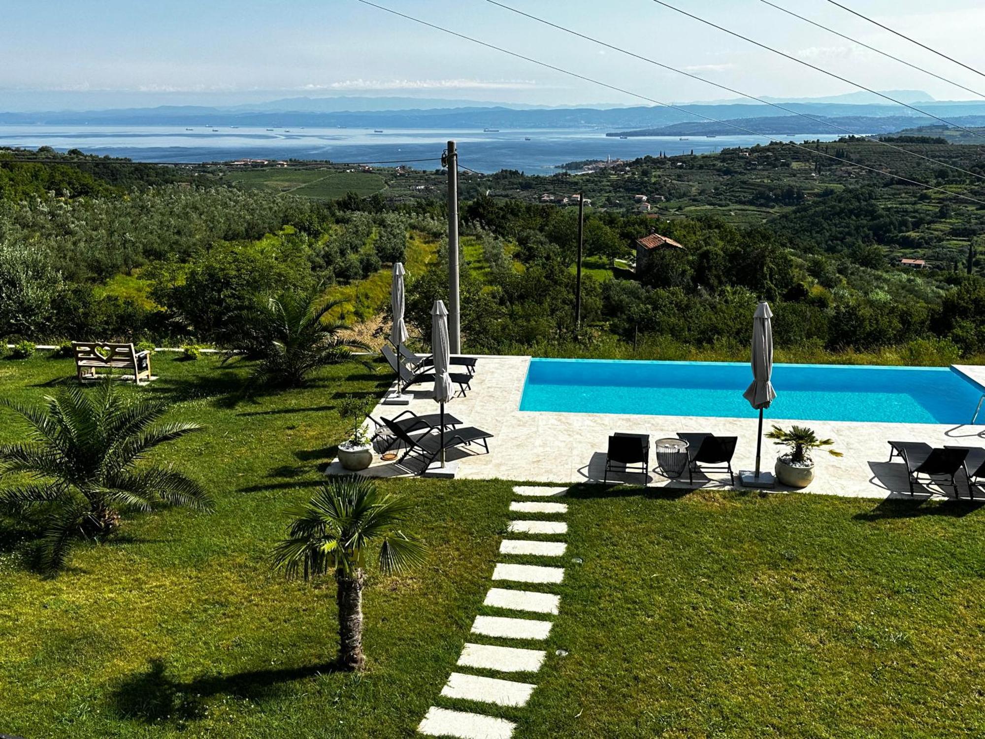 Apartmaji Meli Pu Izola Bagian luar foto