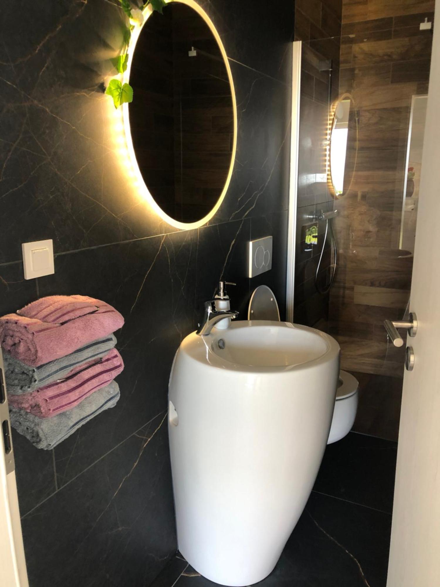 Apartmaji Meli Pu Izola Bagian luar foto