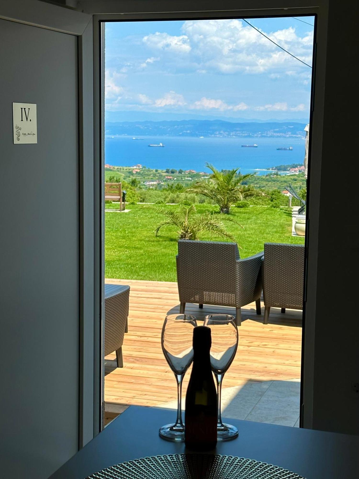 Apartmaji Meli Pu Izola Bagian luar foto