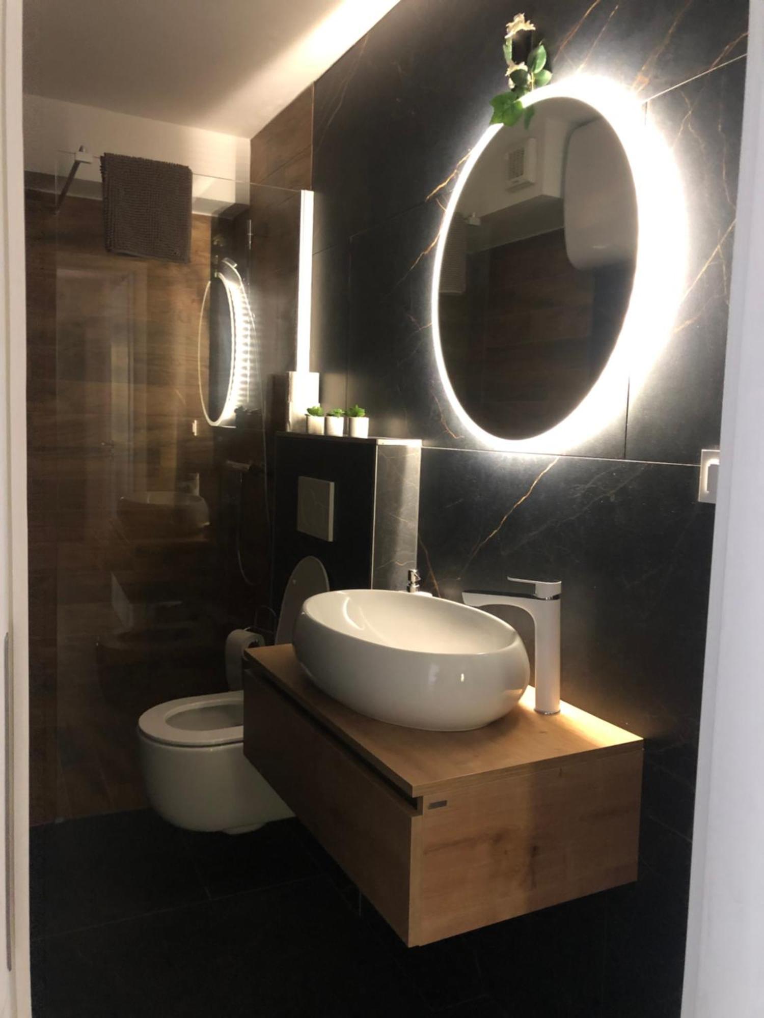 Apartmaji Meli Pu Izola Bagian luar foto
